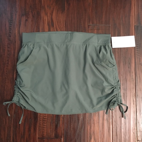 Marika Womens Chelsea Skort